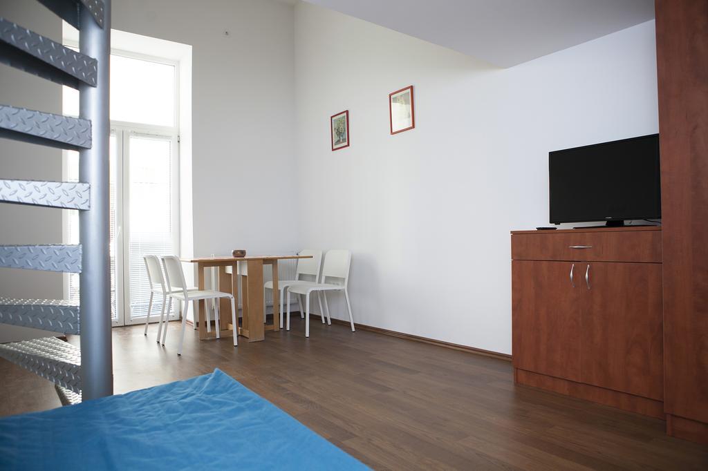 Cute Downtown Studios Budapeşte Dış mekan fotoğraf